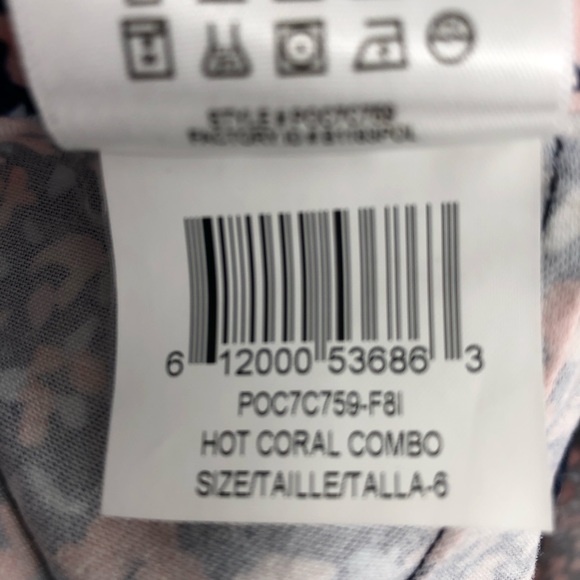 BCBGeneration front pleat panel hot coral shorts - Picture 7 of 7